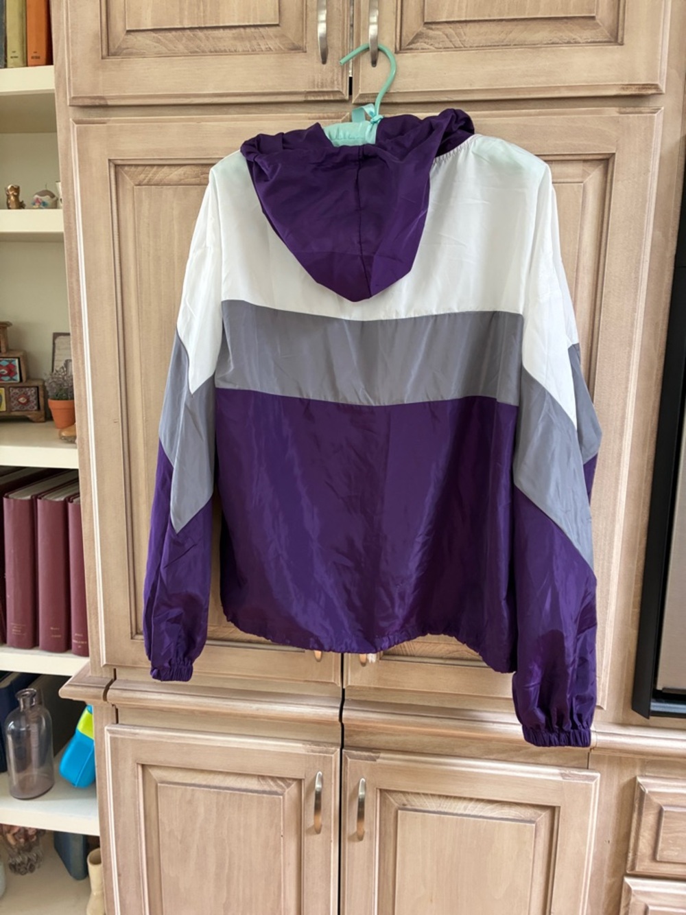Women's Purple & White Windbreaker Jacket with Hood Sz L - Picture 3 of 5